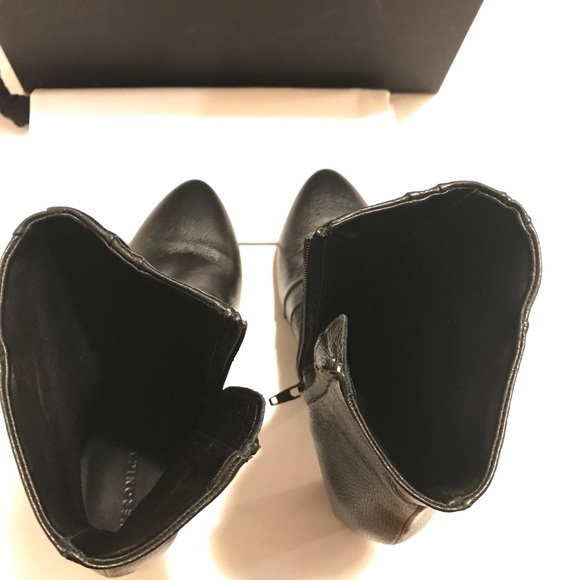 Veronica Beard Marla Tumbled Leather Ankle Boots Black Size 10 - Picture 8 of 10